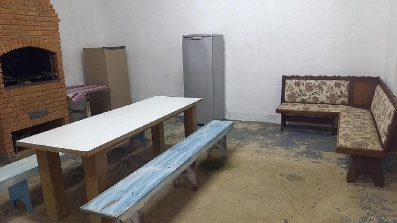 Linda Chácara com Piscina Churrasqueira e Wi-FI Mairinque Esterno foto
