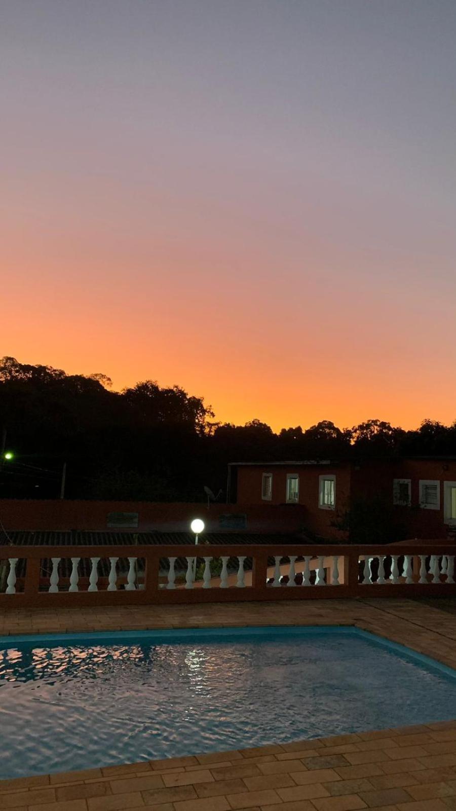 Linda Chácara com Piscina Churrasqueira e Wi-FI Mairinque Esterno foto